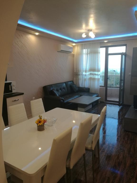 Sunshine Apartment Поморіє Екстер'єр фото