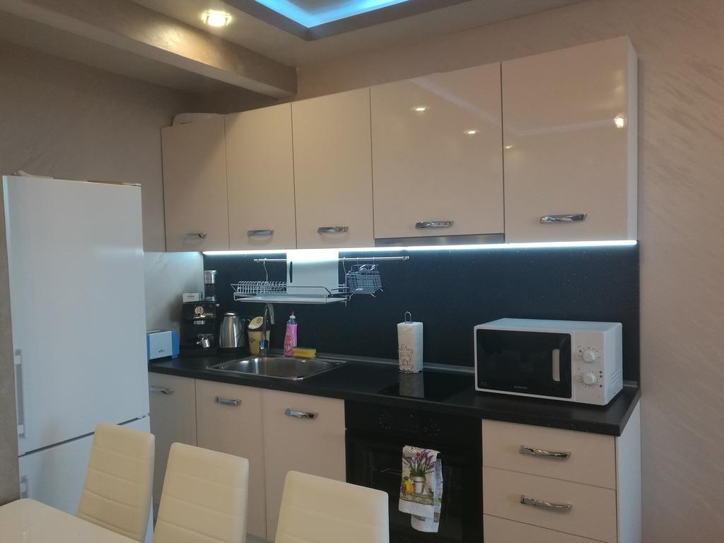 Sunshine Apartment Поморіє Екстер'єр фото